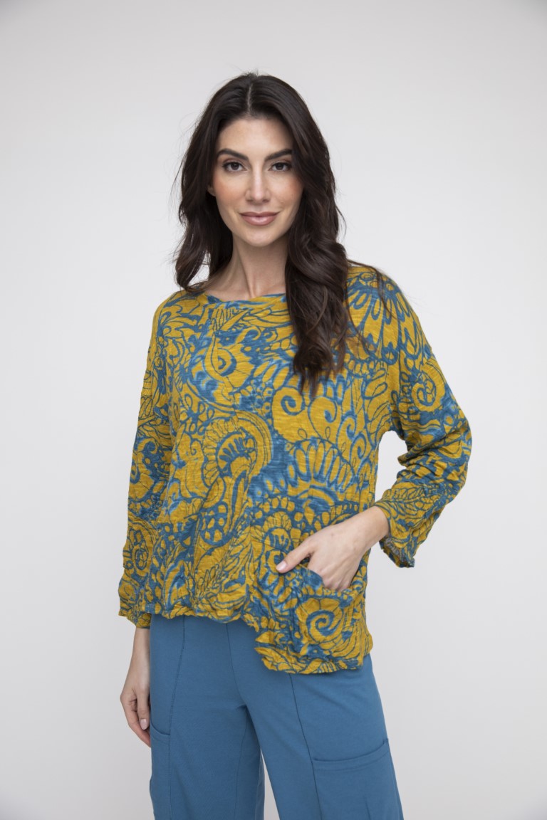 Jetset Crinkle Scroll Snap Pullover